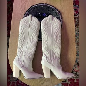 Steve Madden - Cowboy Boots 🤠